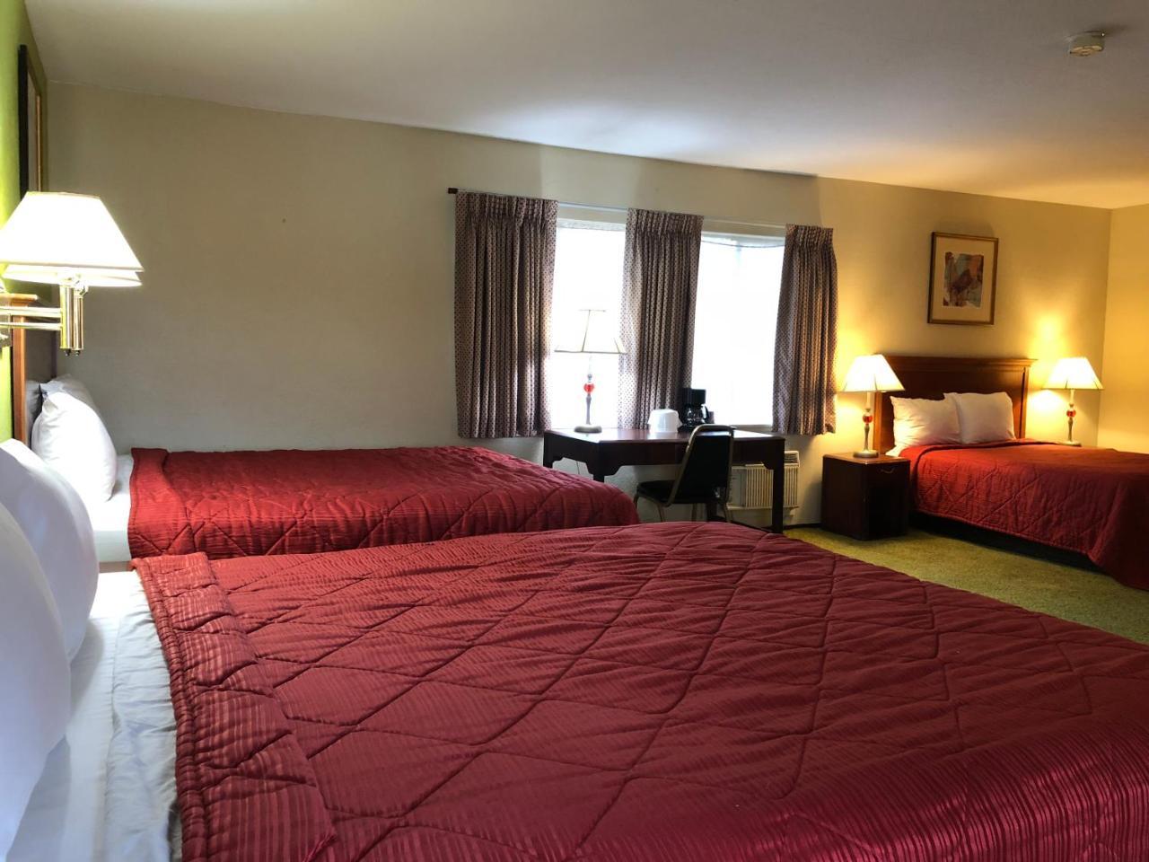 Red Bluff Inn Esterno foto